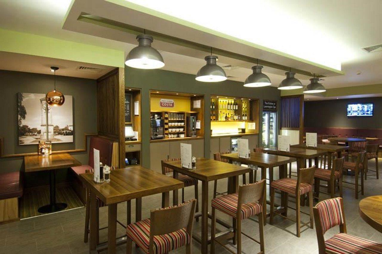 Premier Inn Leamington Spa Town Centre Exteriör bild